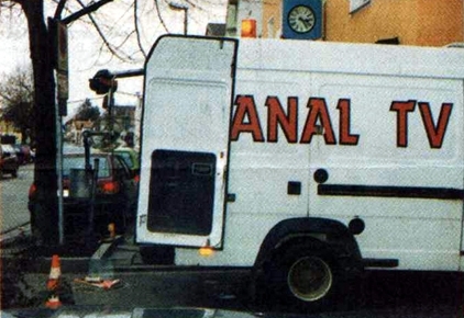 Itt forgat az  . . .