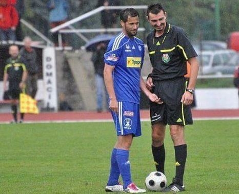 Jó a meccs, csak sok a buzi 