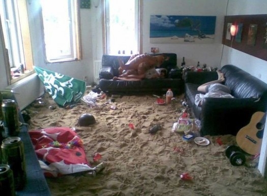 Nyaralás  . . . otthon