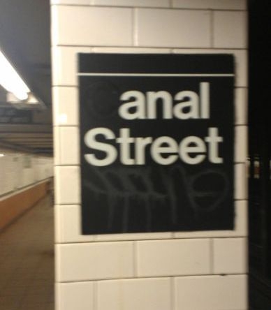 Vigyázz a hátsodra :P