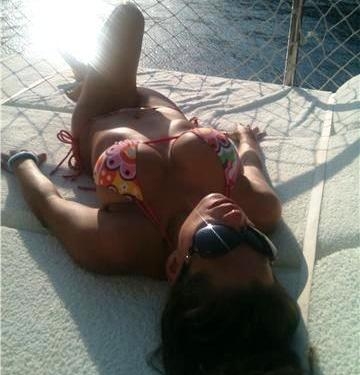 Keresd a boltokban . . .