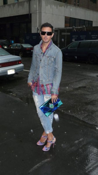 Anya, apa... Valamit el kell mondanom...