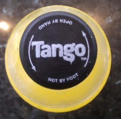 Kézzel nyisd, NE lábbal!