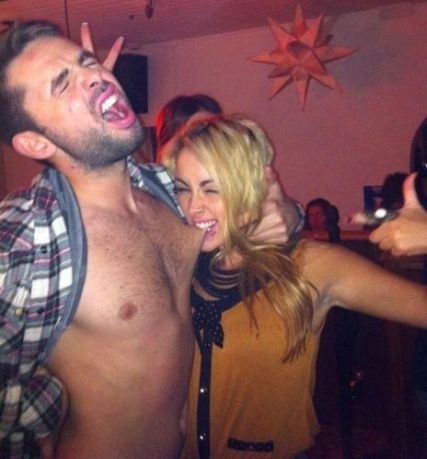 Kemény a buli . . .