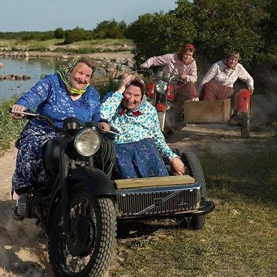 Nem csak a 20 éveseké a világ . . .