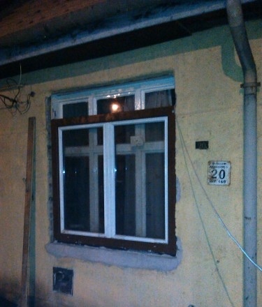 Eközben Budapesten . . .