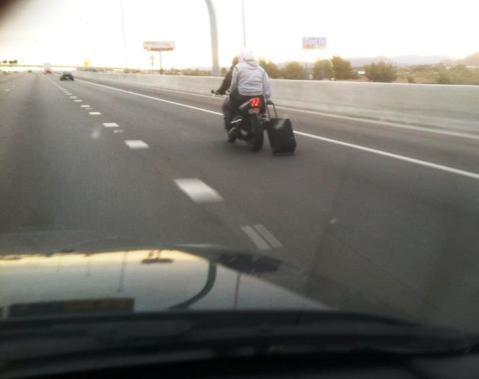  Útban a repülőtérre 😮