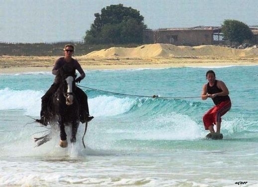 Ha nincs motorcsónak . . .