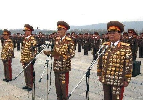 Eközben észak-Koreában