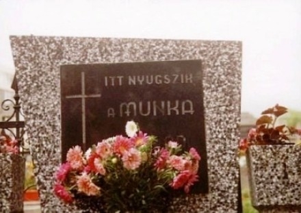 Hétfőn már nem kell bemenni melózni !