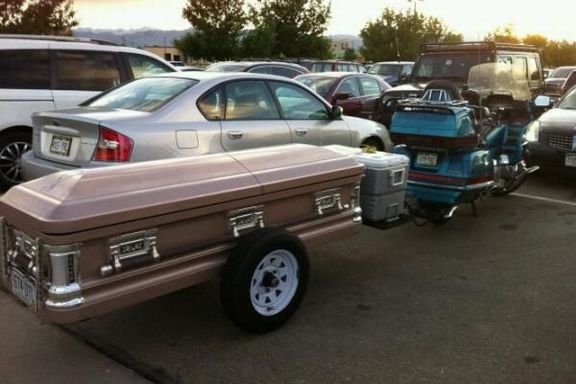 Utánfutó - Halloween verzió