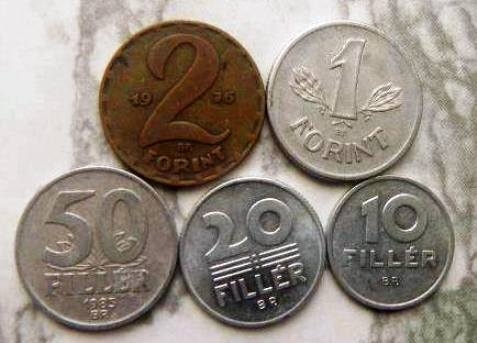 Ilyenek voltak régen . . .