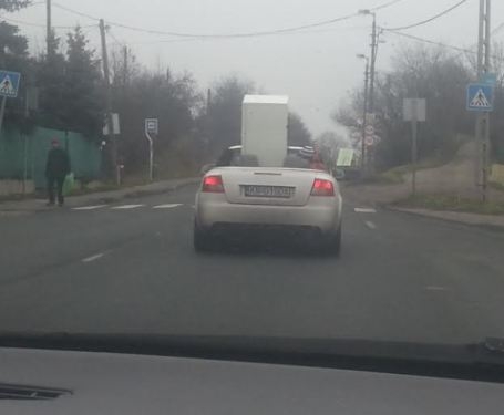 Szegénység van . . .