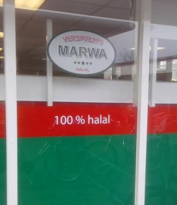 Beküldött - Eközben Hollandiában