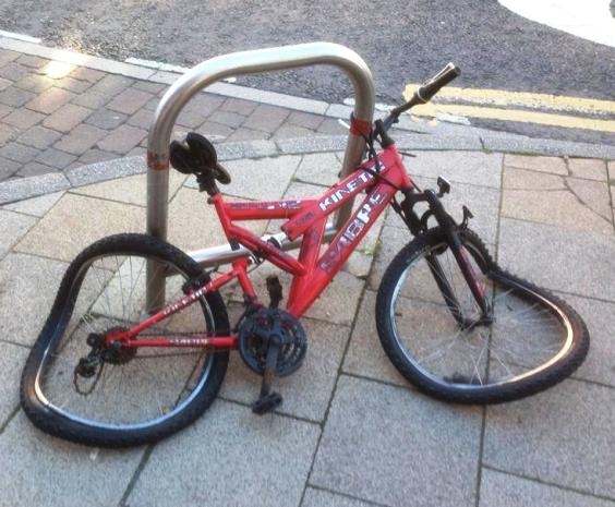 Ezzel se kell messzire menni 🙁