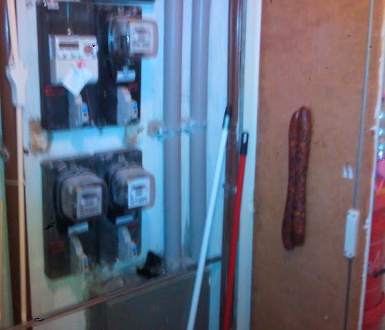 Van aki nem a spájzban tartja 🙂