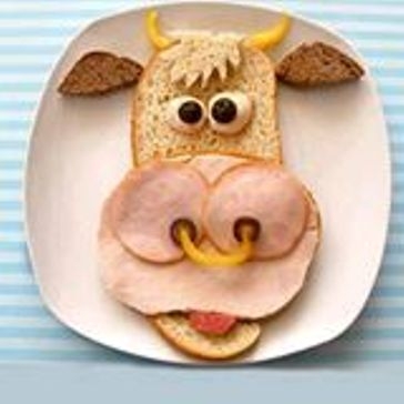 Elkészült a reggeli szenyó