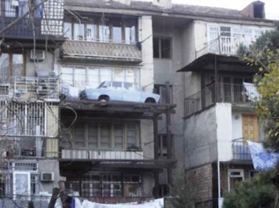 Két kérdésem lenne...