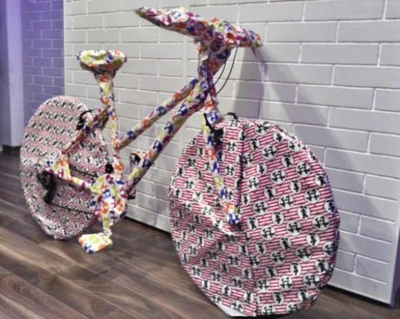 Amikor egy profi csomagolja be az ajándékot...