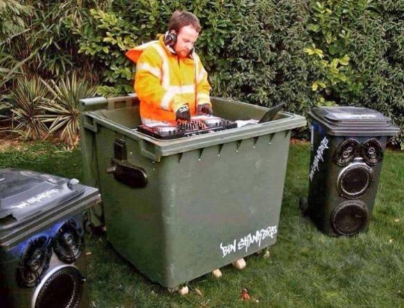 Van akit nem riaszt el a viharos idő