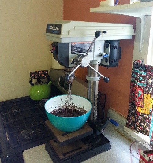 A pasik a konyhában rovatunk mai nyertese