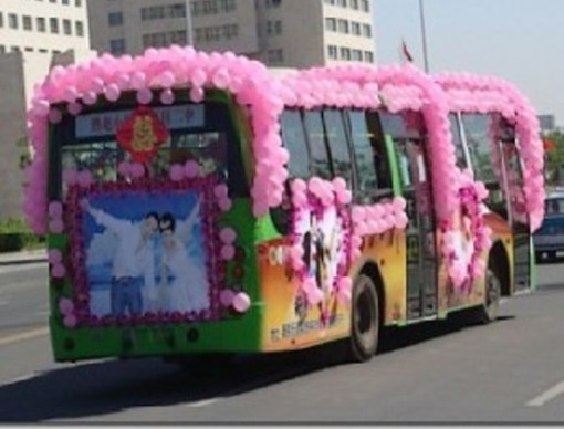 Napi apró  - Esküvőre buszbérlés 🙂