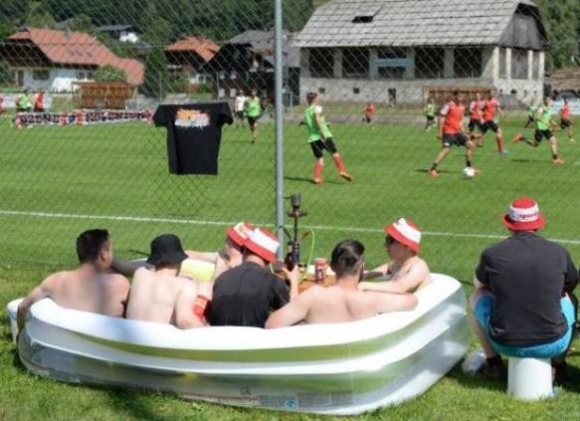 Lazán nyomják a srácok :P