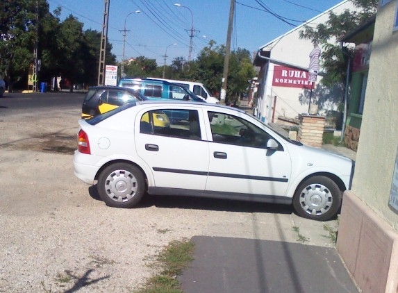 A parasztparkoló rovatunk mai nyertese