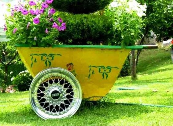 Egy kis optikai tuning a kertben