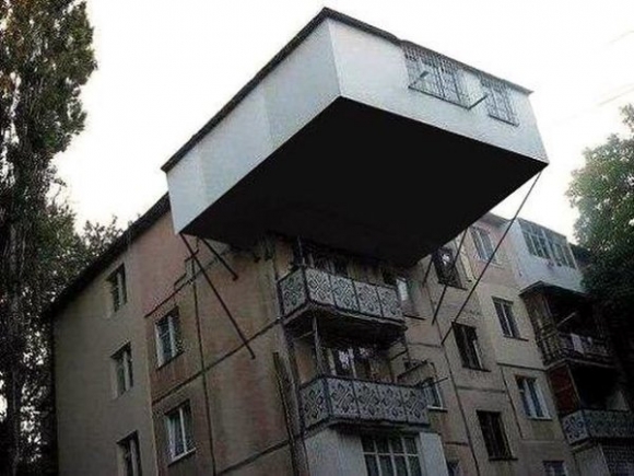 Igényesen felújított, zöldre néző lakás kiadó