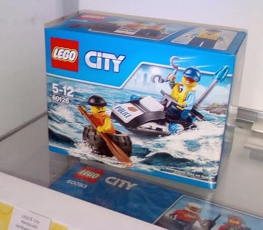 Már a LEGO is meglovagolta a migráns hullámot