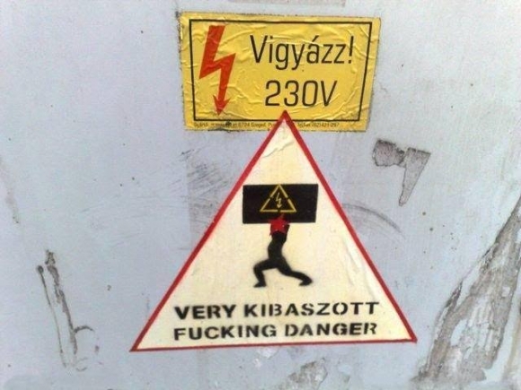 Áramütés veszély!