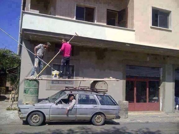 Méghogy a főnök nem dolgozik...