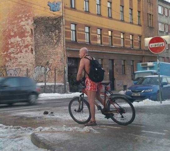 Kemény az öreg, mint...