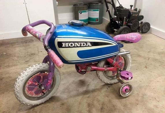 Definíció - apja lánya