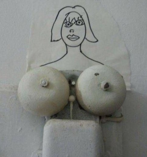 Valamelyik diák vicces kedvében volt