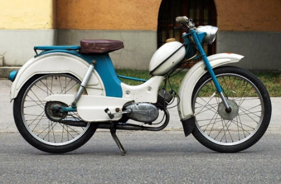 Riga moped drága kincs, jó ha van, de jobb ha nincs