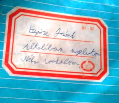 Józsi barátunk, gimis füzete