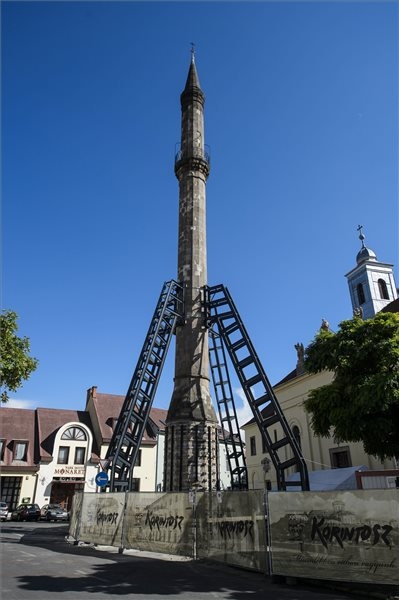 Űrprogramot indítanak Magyarországon