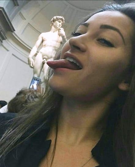 Firenzébe járt a bébi