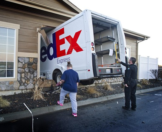 Csomagküldés háztól-házig