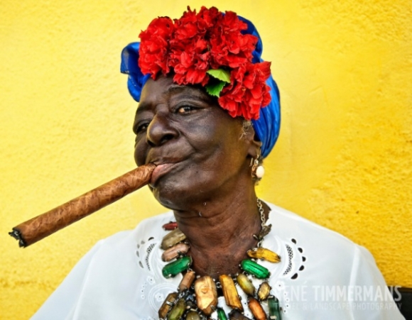 Ezt most elszívom, aztán a tiéd jön pöcsös!