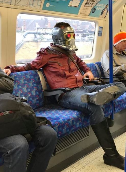 Átlagos nap egy londoni vonaton