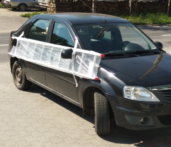 A szállító újra úton