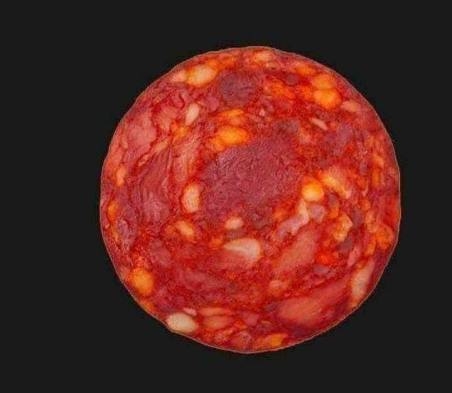 Íme a péntek esti vérhold...