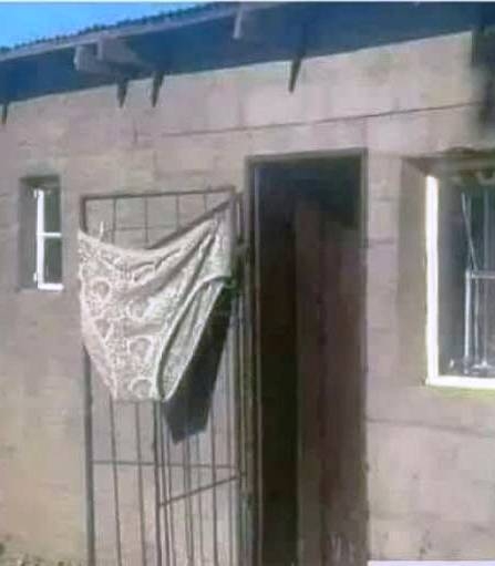 Rozika néni vitorlát bontott