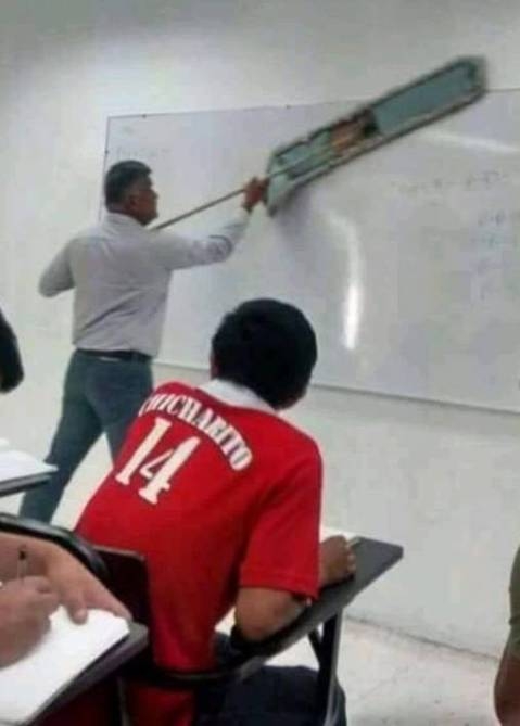 Nem aprózza a tanár úr