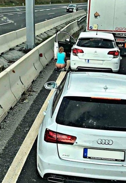 Egy kis segítség kellene...