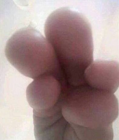 Ezt látja a só, amikor egy csipetnyit veszel belőle