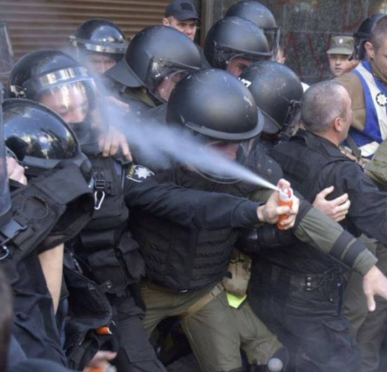 Őt sem az eszéért vették fel a testületbe